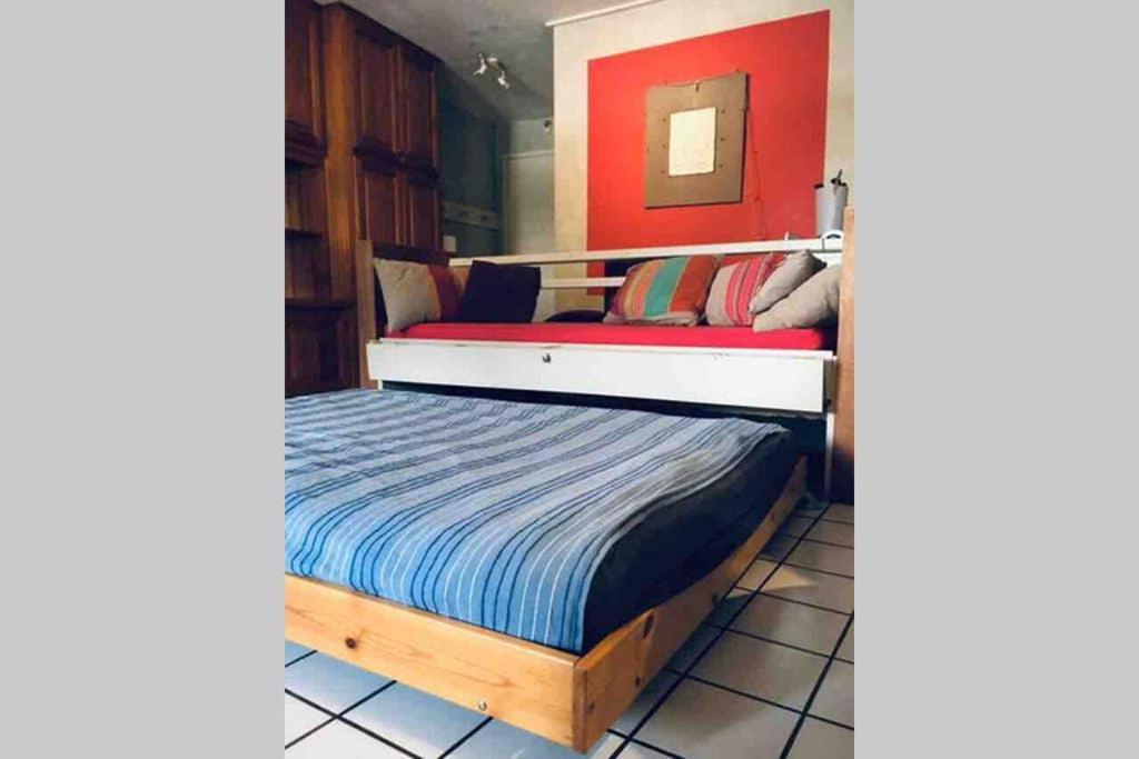 Un Pied-A-Terre Au Centre De Papeete Apartment Папеете Екстериор снимка